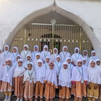 শিক্ষার্থীরা